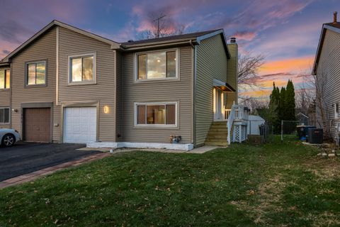 Photo of 1842 Nautilus Lane, Hanover Park, IL 60133 (MLS # 12531611)