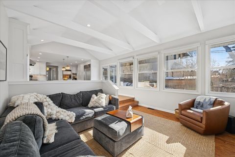 Tiny photo for 2740 Asbury Avenue, Evanston, IL 60201 (MLS # 12549310)