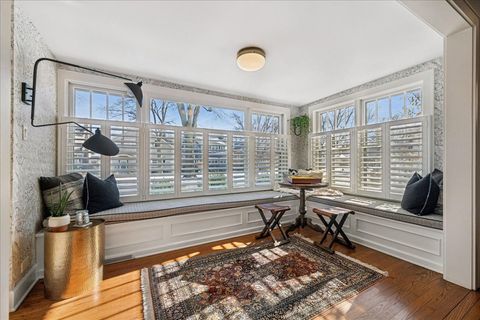 Tiny photo for 2740 Asbury Avenue, Evanston, IL 60201 (MLS # 12549310)