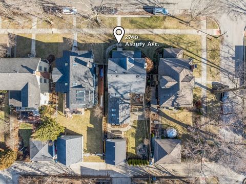 Tiny photo for 2740 Asbury Avenue, Evanston, IL 60201 (MLS # 12549310)