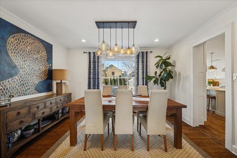 Tiny photo for 2740 Asbury Avenue, Evanston, IL 60201 (MLS # 12549310)