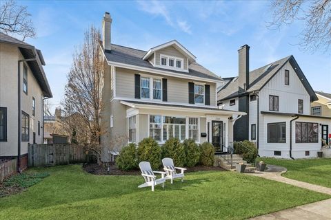 Photo of Evanston, IL 60201 (MLS # 12549310)