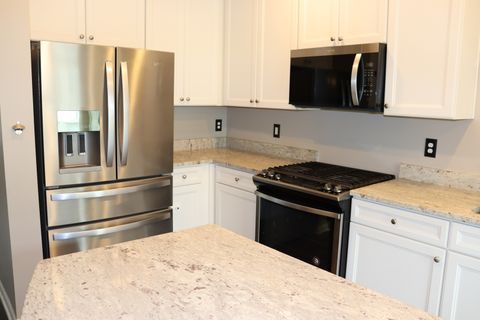 Tiny photo for 1603 Deer Pointe Drive, South Elgin, IL 60177 (MLS # 12673688)