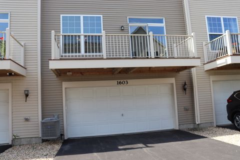 Tiny photo for 1603 Deer Pointe Drive, South Elgin, IL 60177 (MLS # 12673688)