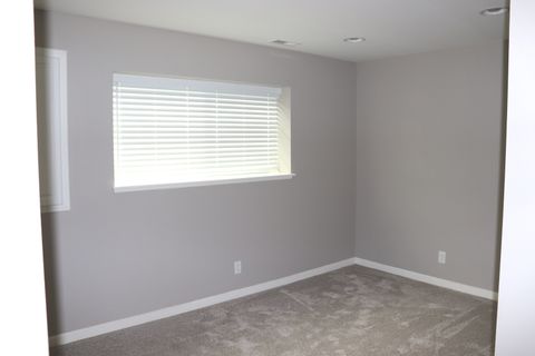 Tiny photo for 1603 Deer Pointe Drive, South Elgin, IL 60177 (MLS # 12673688)