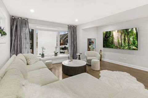 Tiny photo for 3517 N PLAINFIELD Avenue, Chicago, IL 60634 (MLS # 12608416)