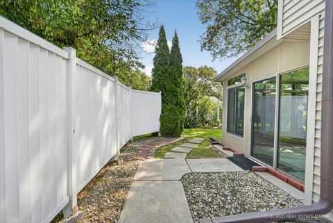 Tiny photo for 129 Caryville Lane, Schaumburg, IL 60193 (MLS # 12465312)