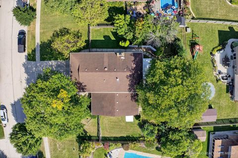 Tiny photo for 129 Caryville Lane, Schaumburg, IL 60193 (MLS # 12465312)