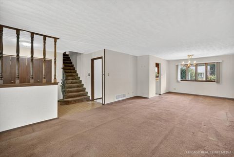 Tiny photo for 129 Caryville Lane, Schaumburg, IL 60193 (MLS # 12465312)