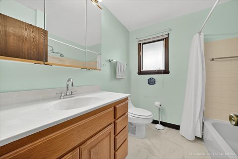 Tiny photo for 129 Caryville Lane, Schaumburg, IL 60193 (MLS # 12465312)