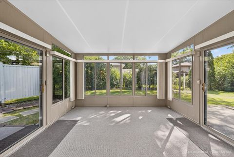 Tiny photo for 129 Caryville Lane, Schaumburg, IL 60193 (MLS # 12465312)