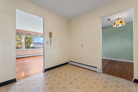 Tiny photo for 336 W Margaret Terrace, Cary, IL 60013 (MLS # 12478252)