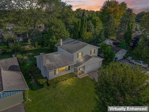 Tiny photo for 336 W Margaret Terrace, Cary, IL 60013 (MLS # 12478252)