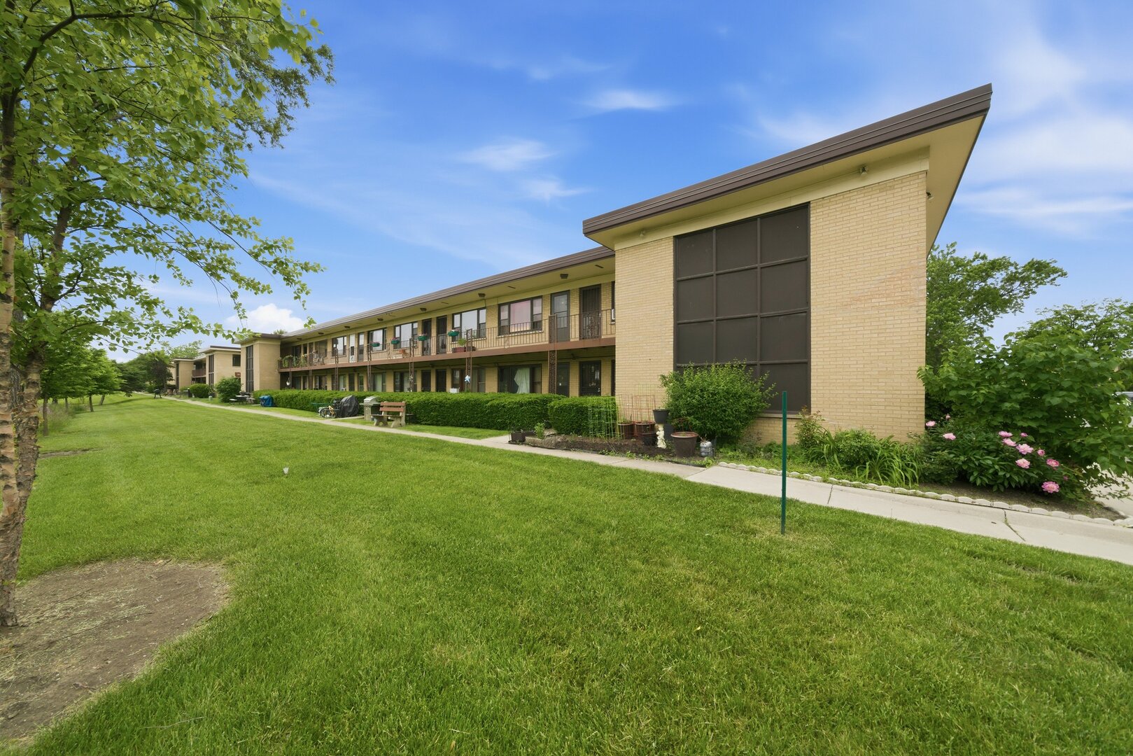 15 King Arthur Court 7