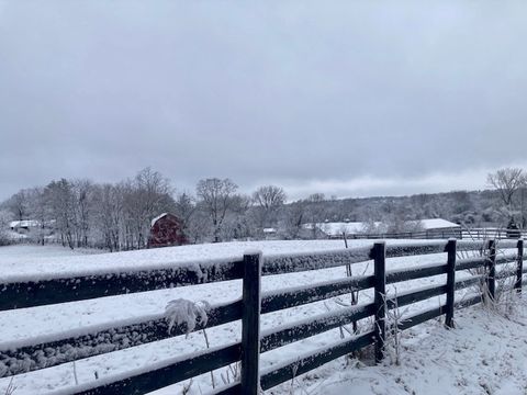 Tiny photo for 6102 Hillside Road, Crystal Lake, IL 60012 (MLS # 12509551)