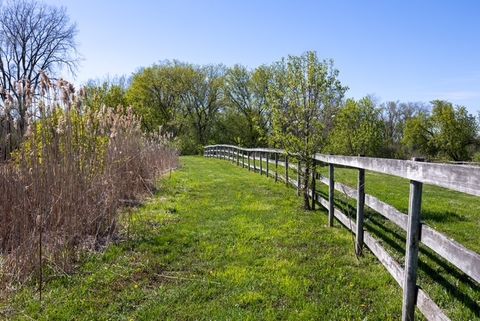 Tiny photo for 6102 Hillside Road, Crystal Lake, IL 60012 (MLS # 12509551)