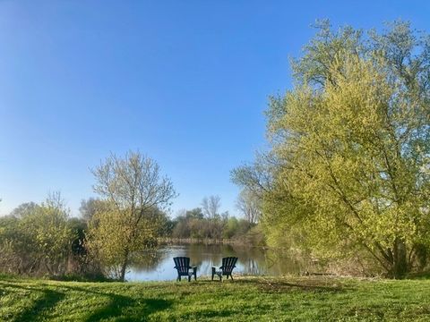 Tiny photo for 6102 Hillside Road, Crystal Lake, IL 60012 (MLS # 12509551)