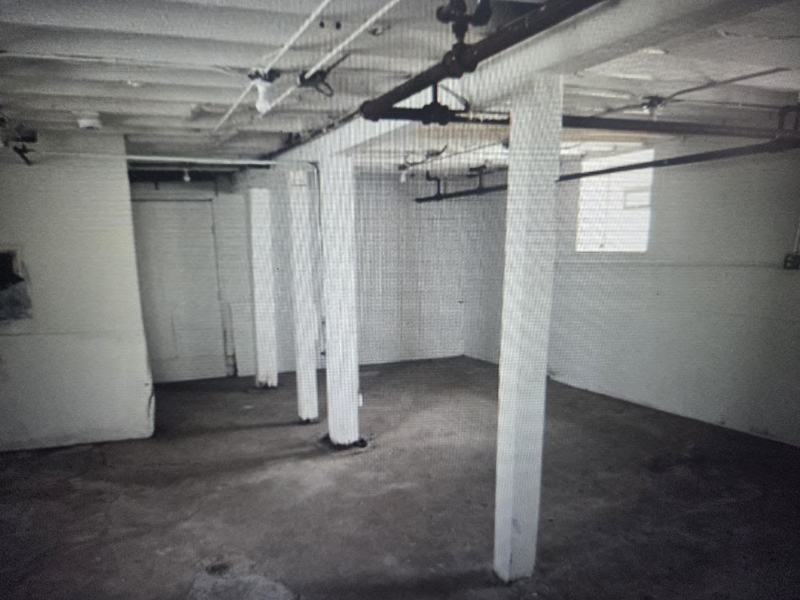 7225 S Princeton Avenue