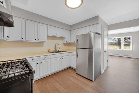 Tiny photo for 38 King Arthur Court #12, Northlake, IL 60164 (MLS # 12634199)