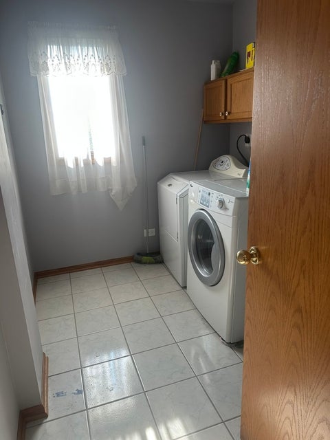 Tiny photo for 9414 S 69th Avenue, Oak Lawn, IL 60453 (MLS # 12708650)