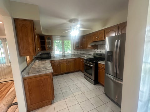 Tiny photo for 9414 S 69th Avenue, Oak Lawn, IL 60453 (MLS # 12708650)