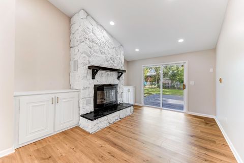 Tiny photo for 4 Circle Court, Montgomery, IL 60538 (MLS # 12493087)