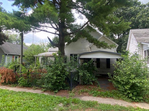 Tiny photo for 967 N Noble Street, Virden, IL 62690 (MLS # 12697880)