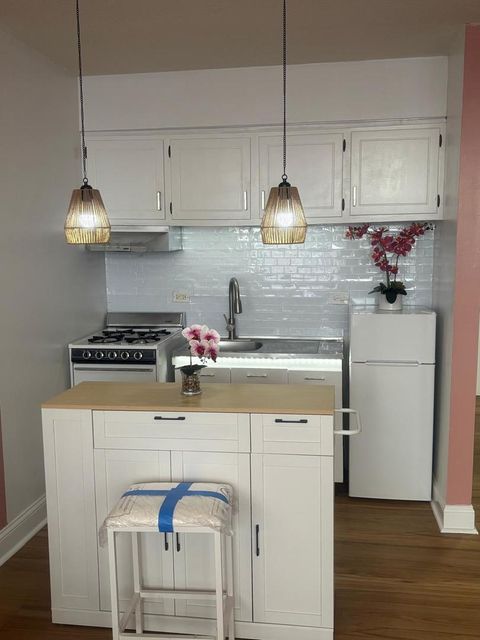 Tiny photo for 7234 W North Avenue #1005, Elmwood Park, IL 60707 (MLS # 12540007)