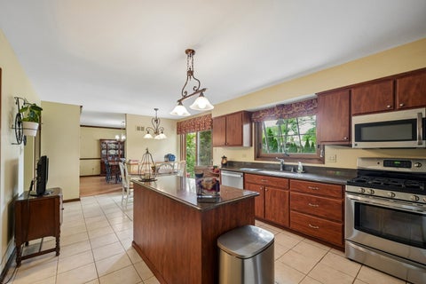 Tiny photo for 737 Clovetree Court, Naperville, IL 60540 (MLS # 12625453)