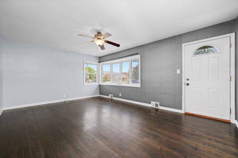 Tiny photo for 706 N Main Street, Mount Prospect, IL 60056 (MLS # 12473777)