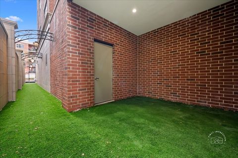 Tiny photo for 195 N Addison Avenue #PH03, Elmhurst, IL 60126 (MLS # 12517102)