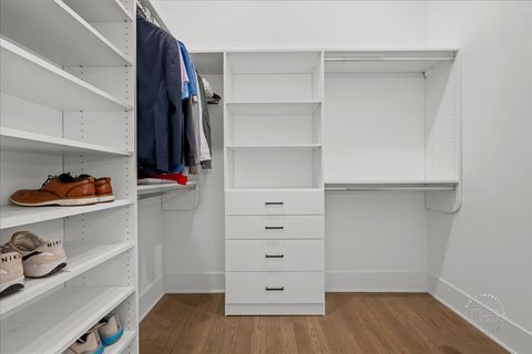 Tiny photo for 195 N Addison Avenue #PH03, Elmhurst, IL 60126 (MLS # 12517102)