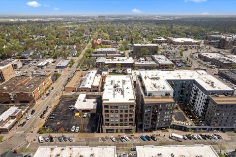 Tiny photo for 195 N Addison Avenue #PH03, Elmhurst, IL 60126 (MLS # 12517102)