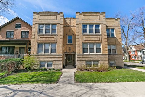 4556 N Kostner Avenue G Chicago IL 60630