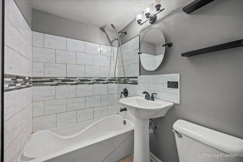 Tiny photo for 1429 Kings Road, Carpentersville, IL 60110 (MLS # 12581746)