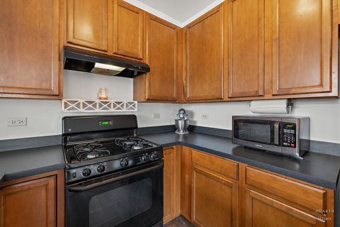 Tiny photo for 212 Bakers Drive W, Lakemoor, IL 60051 (MLS # 12579629)