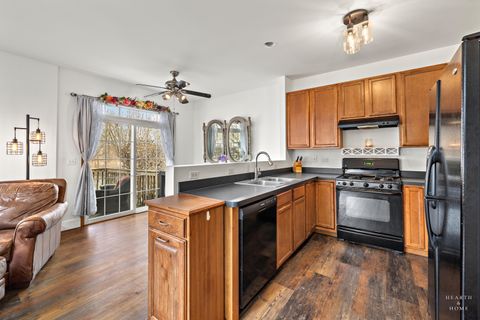 Tiny photo for 212 Bakers Drive W, Lakemoor, IL 60051 (MLS # 12579629)