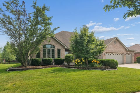 Photo of 10899 Swallow Tail Lane, Frankfort, IL 60423 (MLS # 12711384)
