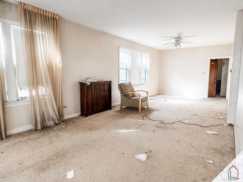 Tiny photo for 8640 S Bennett Avenue, Chicago, IL 60617 (MLS # 12597626)