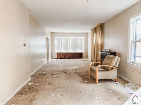 Tiny photo for 8640 S Bennett Avenue, Chicago, IL 60617 (MLS # 12597626)