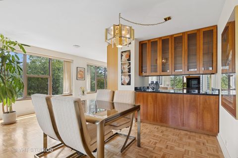 Tiny photo for 2970 N Lake Shore Drive #7B-7C, Chicago, IL 60657 (MLS # 12464661)