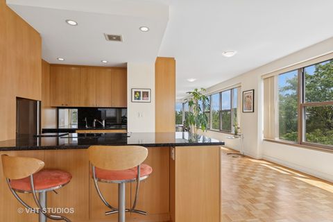Tiny photo for 2970 N Lake Shore Drive #7B-7C, Chicago, IL 60657 (MLS # 12464661)