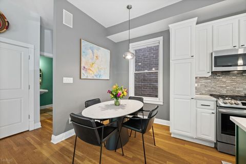 Tiny photo for 1459 W MELROSE Street #1S, Chicago, IL 60657 (MLS # 12632757)
