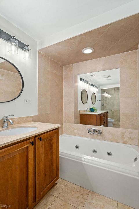 Tiny photo for 1459 W MELROSE Street #1S, Chicago, IL 60657 (MLS # 12632757)