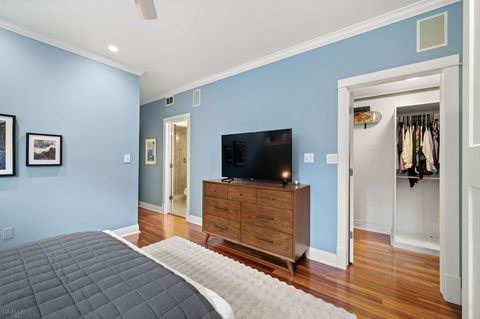 Tiny photo for 1459 W MELROSE Street #1S, Chicago, IL 60657 (MLS # 12632757)