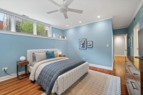 Tiny photo for 1459 W MELROSE Street #1S, Chicago, IL 60657 (MLS # 12632757)