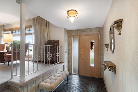 Tiny photo for 147 Lance Drive, Des Plaines, IL 60016 (MLS # 12487208)