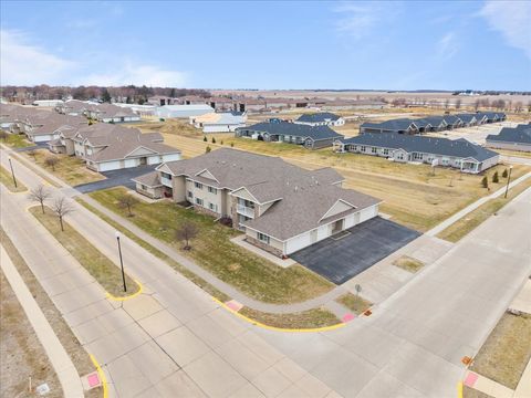 Tiny photo for 340 E Franklin Street #202, Eldridge, IA 52748 (MLS # 12598935)