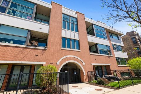 Photo of 2065 N Kedzie Avenue #104, Chicago, IL 60647 (MLS # 12652113)
