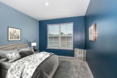 Tiny photo for 387 South Pointe Avenue, South Elgin, IL 60177 (MLS # 12453889)